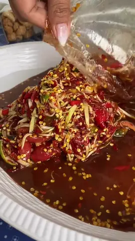 #ส้มตํา #ส้มตําแซ่บๆ #เผ็ดมาก #ของแซ่บ #tiktok 