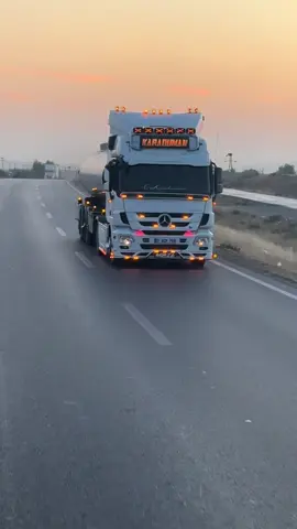 #cizre #keşfet #tiktokindia #silopi #haburkaptanlari #habursınırkapısı #ırak #erbil #duhuk #hewler #mardin #urfa #antep #tangercileralemi #mercedes 