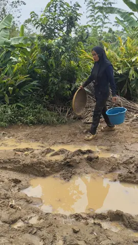 bersuara untuk warga desa 