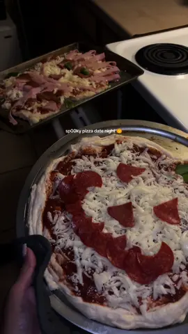 this was actually fun to make & taste better than Little Cesar’s 👄 #fyp 