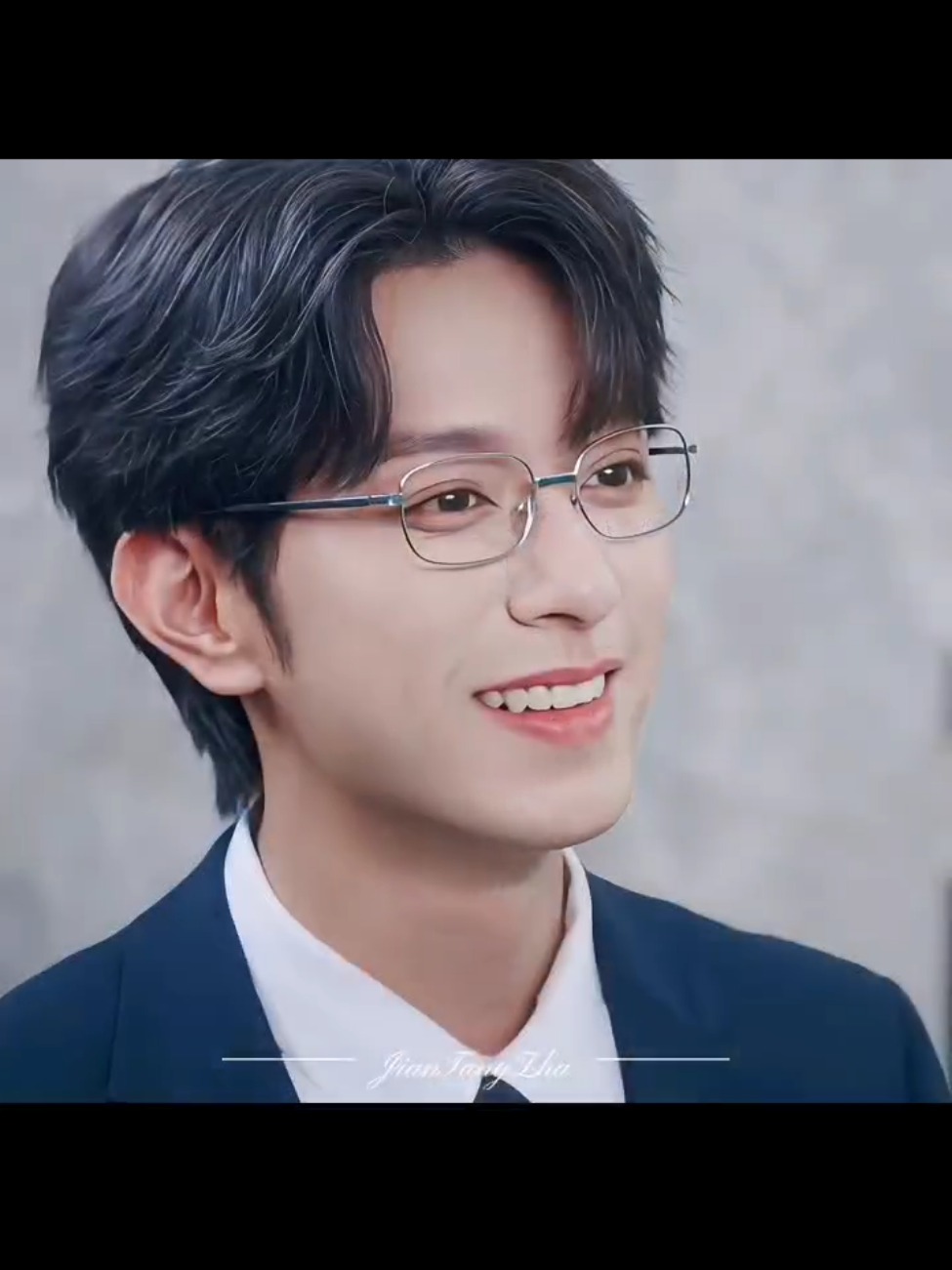 GaoTu tidak banyak tersenyum, tapi senyumnya membawa ke hangatan  #lipeien #seekyli #gaotu #lipeien李沛恩 #李沛恩 