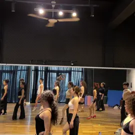 Vẻ đẹp nằm trong mắt kẻ si tình 🥰 #sedancestudio #thaosammychoreo #sammychoreography #heelsdance #trending 