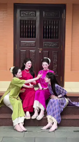 🪭🪭 Gấm cao cấp – lên dáng đỉnh – không nhăn, không bí, mịn tay vô cùng!#ÁoDàiTết #ĐồTruyềnThống #ÁoDàiCáchTân #ÁoDàiĐẹp #Tết2025    