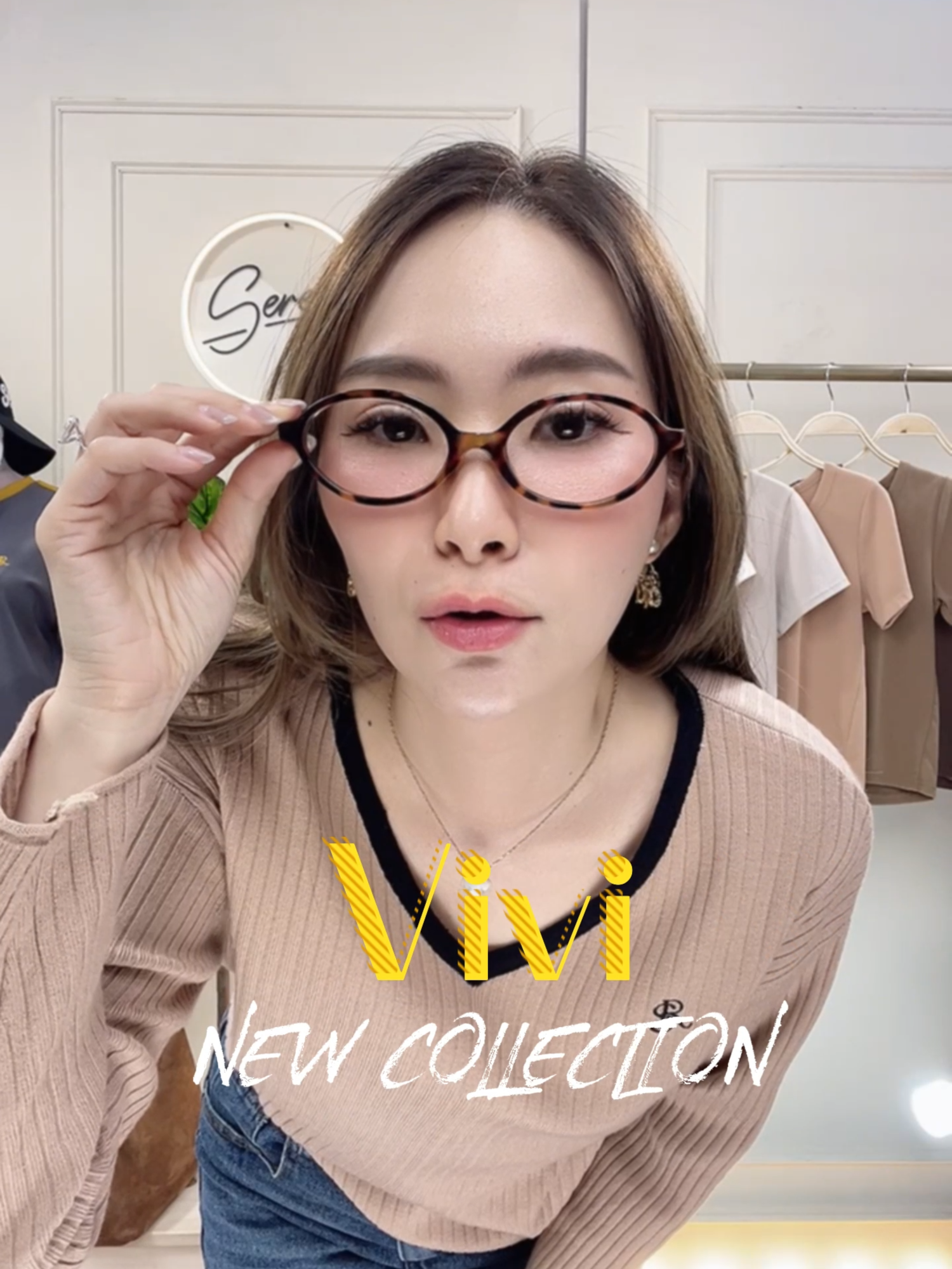 เจอกันในไลฟ์ วันพฤหัสนี้ 9 โมงเช้า 😘🩷 #serene #เสื้อผ้าแฟชั่น #ไลฟ์นี้ที่tiktok #เสื้อไหมพรม #เสื้อไหมพรมแขนยาว