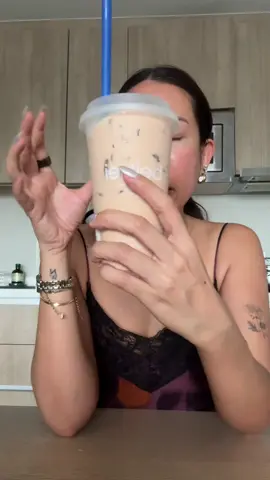 ชานมสู้ชีวิต #กินคนเดียว #ชานม #beibeiteahouse #เล่าเรื่อง 