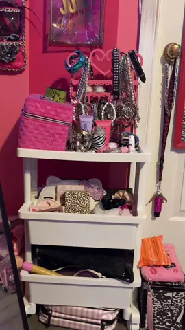 good thing yall like these bc i can’t keep it clean😭