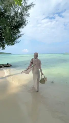 the paradise of java #karimunjawa #karimunjawaisland #fyp #oufitpantai 