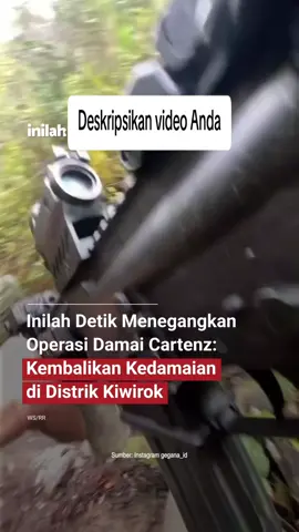 Panglima KKB Lamek Alipky Taplo Tewas di Kiwirok Operasi militer menegangkan tersaji beberapa hari terakhir di Distrik Kiwirok, Kabupaten Pegunungan Bintang, Papua Pegunungan, menewaskan Lamek Alipky Taplo, pimpinan Kelompok Kriminal Bersenjata (KKB) Kodap XV Ngalum Kupel, Minggu (19/10). Lamek dan tiga anggotanya tewas dalam kontak tembak dengan pasukan TNI Komando Operasi Swasembada Papua. Langkah ini disebut sebagai bagian dari operasi “terukur dan berkelanjutan” untuk memulihkan keamanan di wilayah perbatasan RI–PNG. 🪖 “Operasi ini fokus melindungi masyarakat sipil dari gangguan kelompok bersenjata,” ujar Letkol Inf Renaldy H, Asintelter Koops Swasembada Papua. Tak hanya pasukan TNI Komando Operasi Swasembada Papua, Satgas Damai Cartenz pun turut mendukung kesuksesan operasi tersebut. Aparat gabungan TNI-Polri memburu 16 anggota KKB pimpinan Ngalum Kupel pelaku pembakaran SMP Negeri Kiwirok, Desa Sopamikma, Distrik Kiwirok, Kabupaten Pegunungan Bintang, Papua Pegunungan. Peristiwa itu terjadi pada Selasa (7/10/2025) pukul 07.45 WIT. Nama Lamek bukan asing di Papua. Sejak 2020, kelompoknya telah terlibat dalam berbagai aksi kekerasan berdarah, dari penyerangan tenaga kesehatan hingga pembakaran sekolah dan gereja. Serangan terakhirnya pada awal Oktober menewaskan enam orang dan melumpuhkan aktivitas publik di Kiwirok. Kini, TNI bersama POLRI memastikan operasi akan terus dilanjutkan dengan prinsip perlindungan terhadap warga sipil — demi mewujudkan Papua yang aman dan damai. 📰 Baca berita di inilah.com https://www.inilah.com/tni-tembak-mati-panglima-opm-dan-tiga-anggotanya-di-papua-pegunungan — Selengkapnya klik link di bio atau download aplikasi inilah.com di AppStore & Google Play Store.#PapuaUpdate #Kiwirok #KKBPapua #OperasiTNI #inilahNews