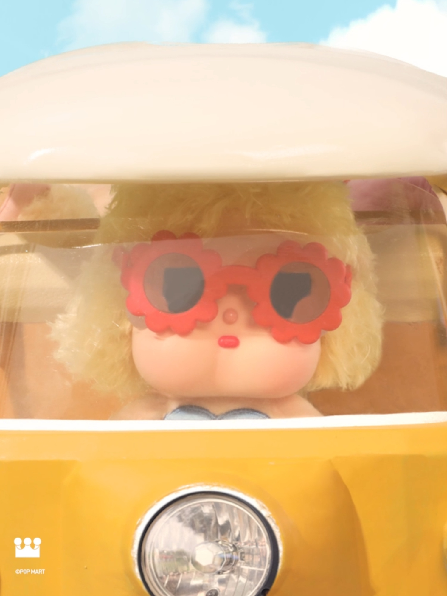Crybaby’s on vacation 🌴 A few tiny mishaps, but the sun’s still shining! Wanna see more? Stay tuned! #POPMART #crybaby #plush #pendant #arttoys #blindbox #vacationmode