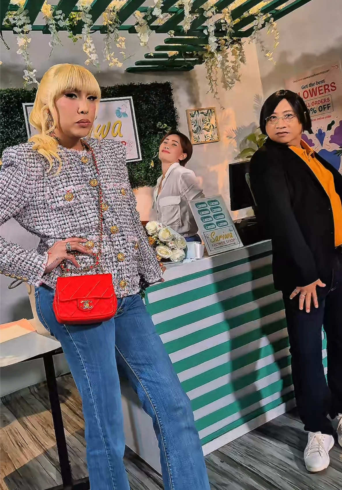 May makikipag-puksaan!  Abangan this Sunday, 6:10PM sa #BBLGang #fyp #viceganda