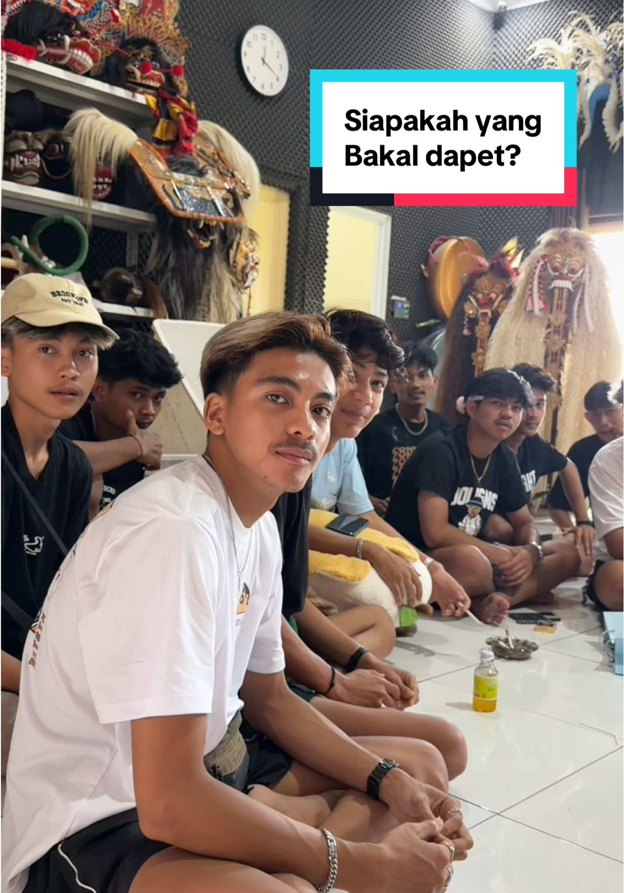Hari yang paling ditunggu pun tiba! Kira-kira yang bakal dapet siapa ya? 👀