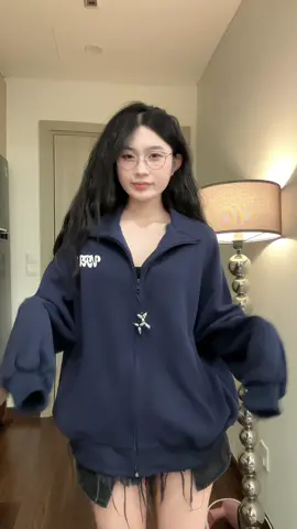 rẻ má ơi luôn #ngocanhoi #viralwear #hoodiezip 