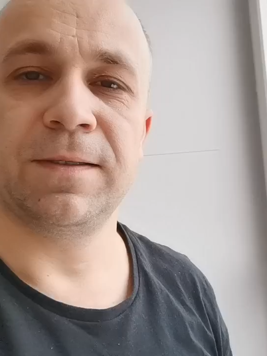 Как правильно приседать. Показываю технику приседаний#спорт #тренеровки