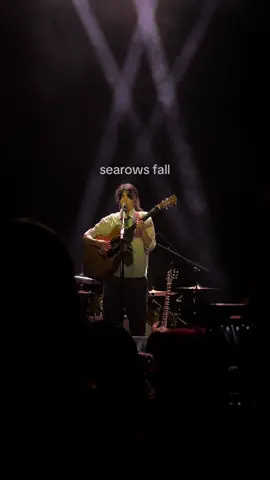 actually its searows all year round #searows #hoxtonhall #housesong 