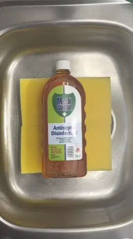 5 years of Tees Squeeze! Thursday 22nd October 2020 was a windy, rainy evening and the UK was about to go into second lockdown. My kids had both flown the nest (one quickly returned 🤷🏻‍♀️) and I was living alone for the first time ever. I’d also gone from working in a big busy office where there was always something happening to seeing my colleagues on a screen. So I stood shaking like a leaf in my bathroom, without a clue about lighting, camera placement, sound, editing or anything and filmed my first sponge squeezing video for Instagram. It’s still there, I rewatched it recently and I’m embarrassed how bad it is! But it set me on this journey I’m still on 5 years later. I had a failed flirtation with YouTube, then joined TikTok a year or two further on. So here’s that first video remade in my 2025 style. Whether you’ve been with me 5 years or this is the first of my videos you’ve watched THANK YOU. I wish I could explain what a difference each and every one of you has made to my mental health over those 5 years 💖💖💖 Follow @tees_squeeze (Instagram and TikTok) for more 💖💖💖 #sponge #spongeasmr #spongesqueezing #squeeze #asmrsponge                #…