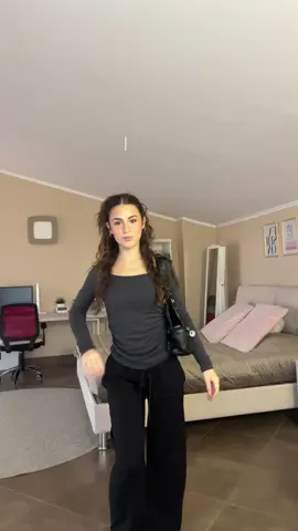 ootd molto elena gilbert style✨✨ #fyp #fitcheck #OOTD #falloutfits #elenagilbert 