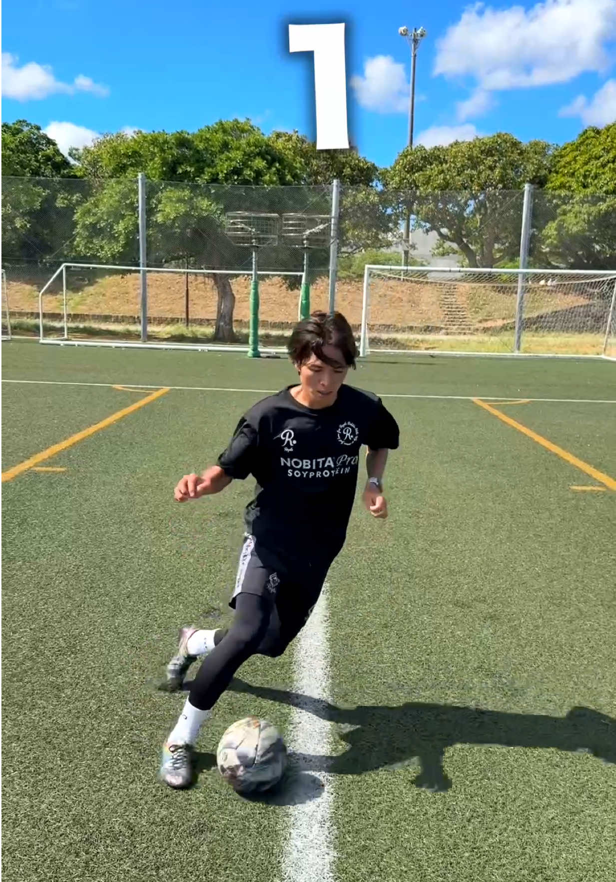 4 easy drills to improve your dribbling👍ドリブルのキレを高める4つの自主練メニュー #football #Soccer #サッカー #REGATEドリブル塾 #ドリブル塾