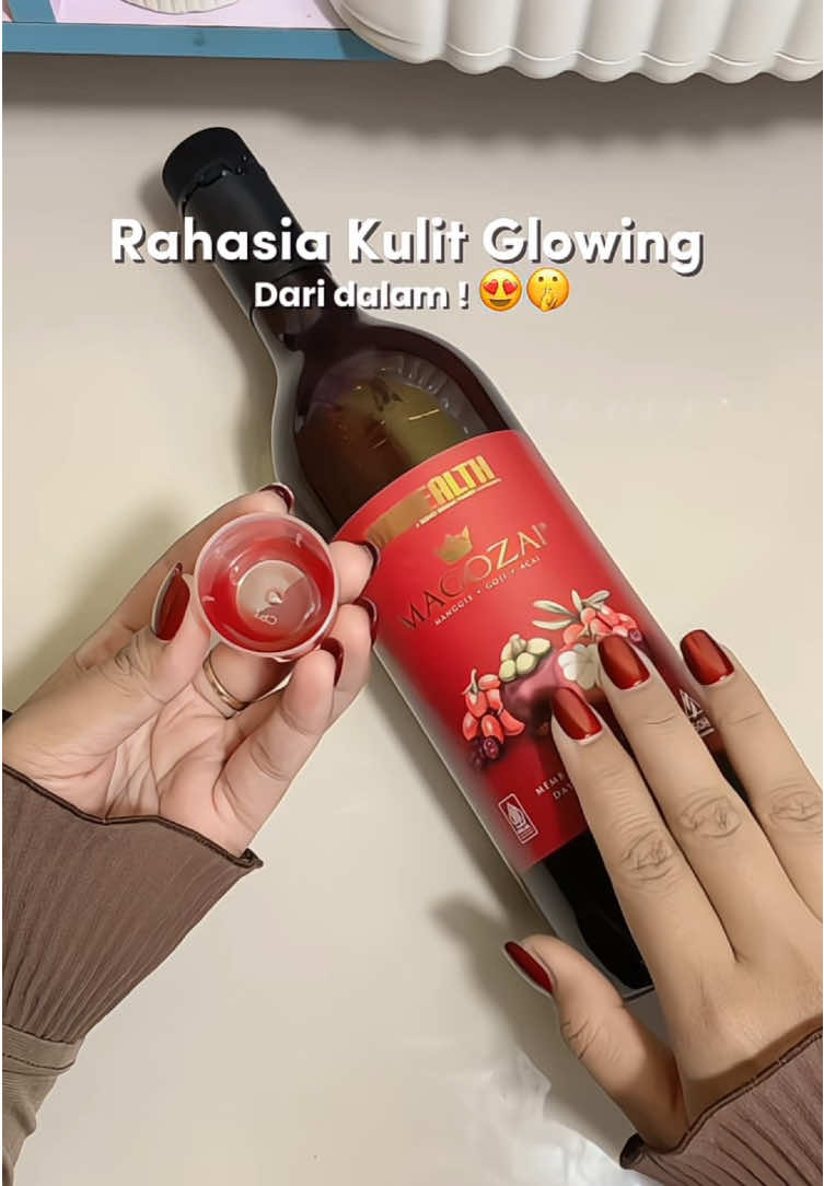 Jangan lupa perawatan dari dalam 😍🥰 . #magozai #suplemen #skincaredaridalam #premiumantioksidan #cantikdaridalam 
