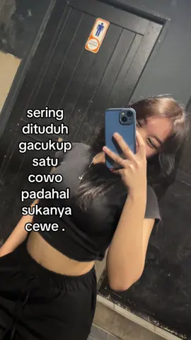 sekali lagi SUKANYA CEWE BUKAN COWO !!#wlw 