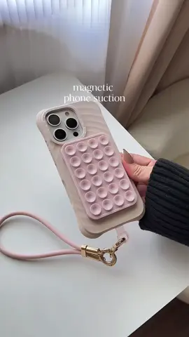 A must-have phone essential — perfect for OOTD pics, vids, and content creators or affiliates shooting anywhere! #phonesuction #magneticsuction #phoneholder #phonemagneticsuction #fyp 