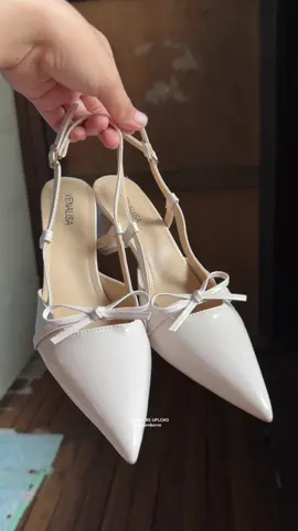 Napaka ganda talaga! 😍 Lakas maka sosyal at mamahalin tignan! ✨ #highheels #heelsforwomen #classyheels #fashionheels #heelsrecommendation 