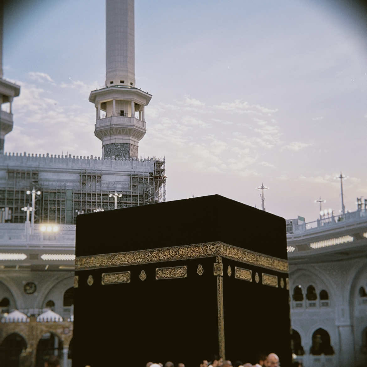 Undang aku kembali ya rob 🥹#makkahmadinah🕋 #makah #mesjidilharommekah #maasyaaallahtabarakallah 