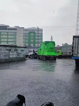 #CapCut Mak tratap🥹😂😂#sibasurya#kertasroll#welcom_garasi_siba_surya#masukberandafyp 