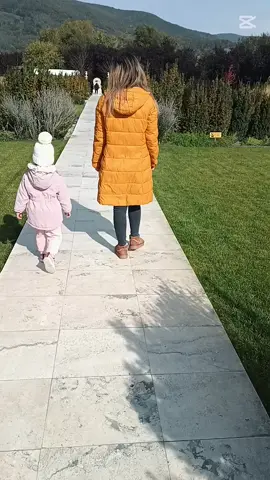 Culorile toamnei la Giardini di Zoe, ador plimbările toamna 🍂 #travel , #automn , #descoperaromania , #relaxation 