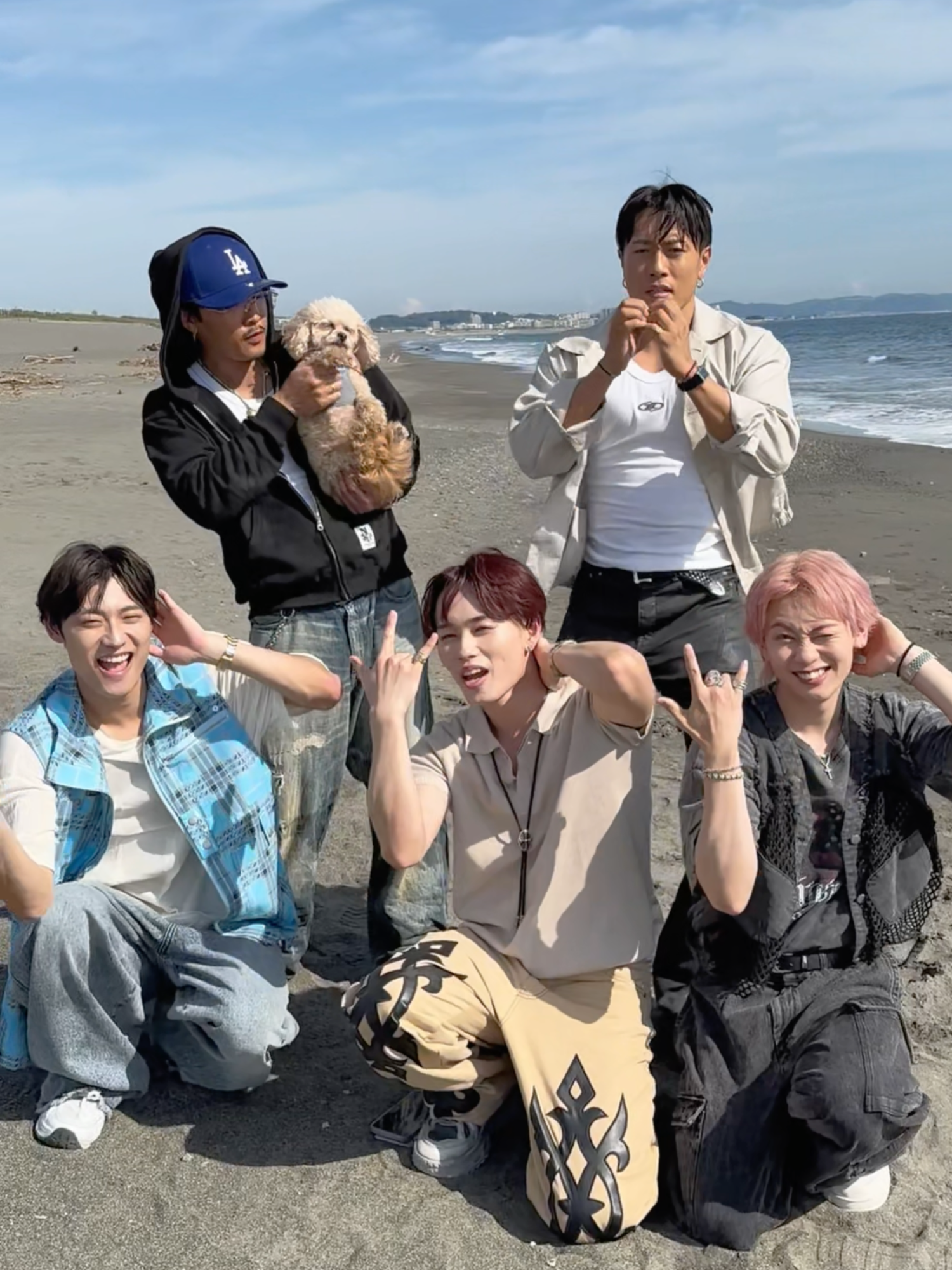 GENERATIONSの #数原龍友 さん、#中務裕太 さんと爪トギ🐈‍⬛✨ @generations_official_ @aloha.takamatsu #超特急に九生あり #超特急_NINELIVES #超特急