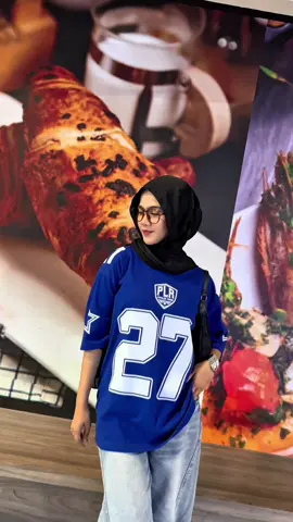 Biru electrick pride🔥 #lewatberanda #rekomendasioutfit #OOTD #jersey #fyp 