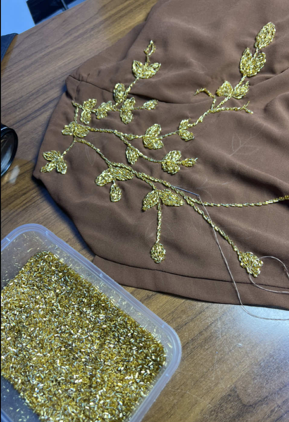 🧵🪡 #abayastyle #muslim #fashiontiktok #trending #tanzaniatiktok 