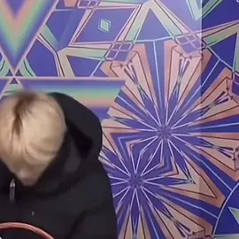 jimin had the mistake in both videos but the difference is that jungkook protects jimin from everything and takes the blame #jikook 