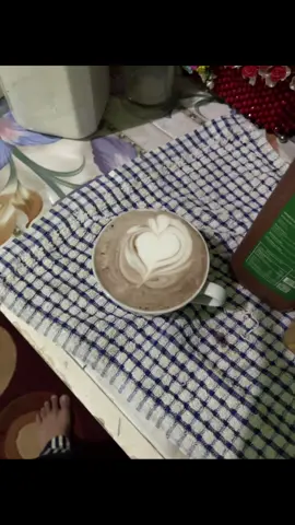 Heheheheheh 99x #lattearttutorial #latteart #baristalife 