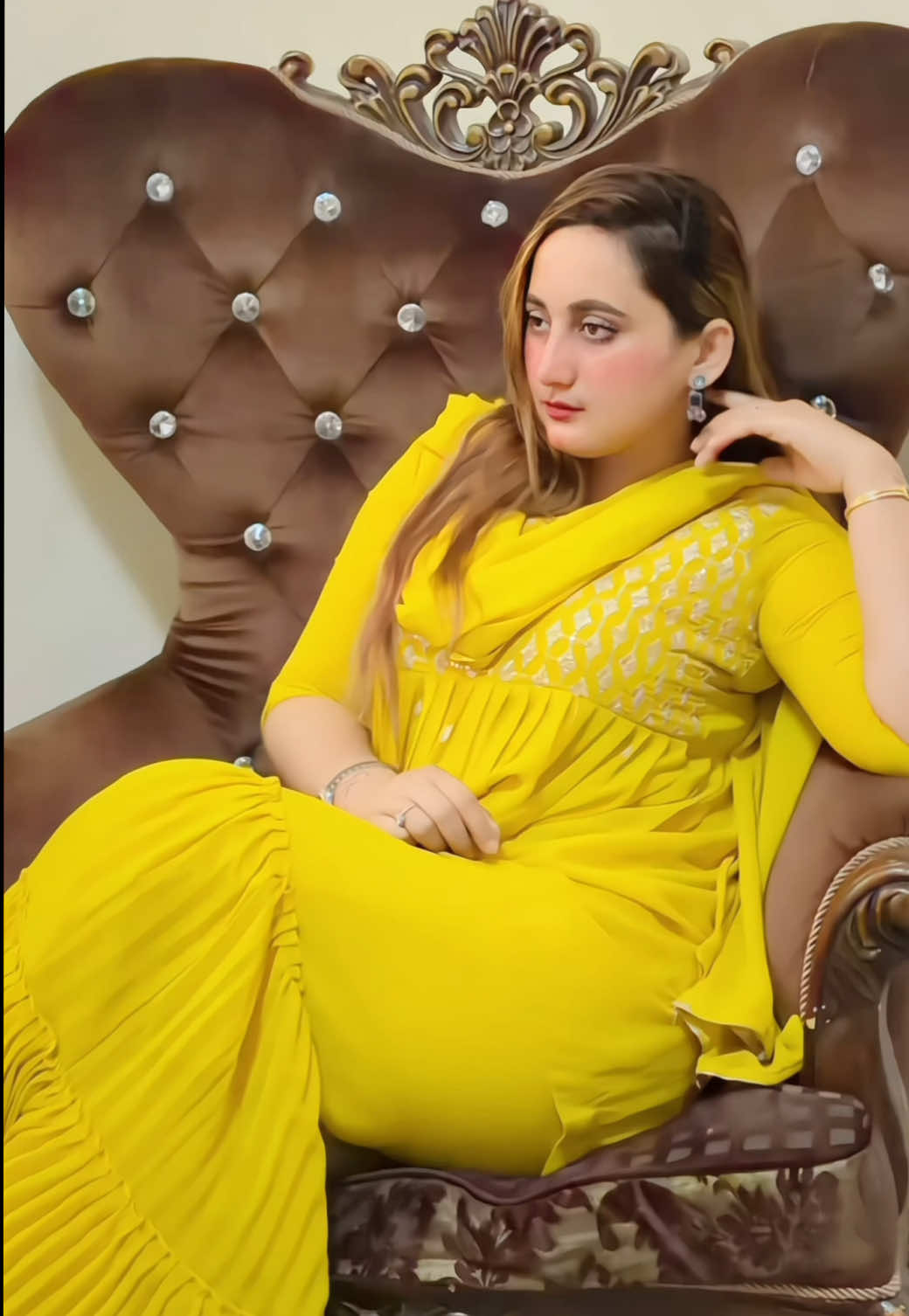 Nor Ba Sa Ghwaray 🤨🤔 #fypシ゚ #shaziii_007 #shaziimalik #pashto #pashtosong 