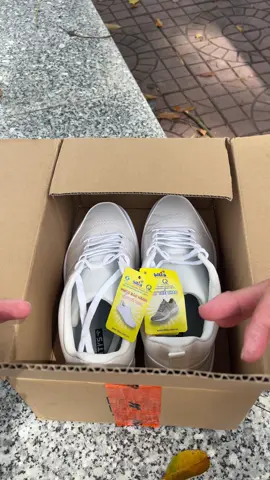 Thương hiệu của người Việt đã khẳng định chất lượng. Giày basic chất lượng đơn giản dễ phối đồ #giàybitis #giaybasic #giaydongian #giaygiare 