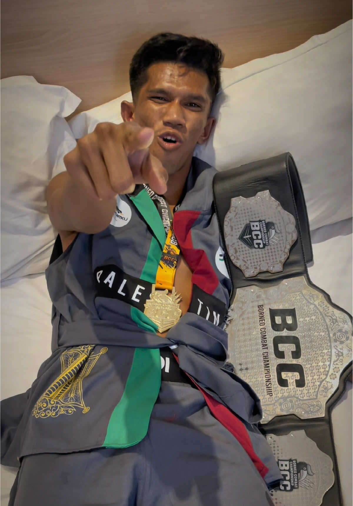 Next u @Satria Mahathir  Im the shark ni bos 🦈😘 #boxing #pontianak #aceh #CapCut 