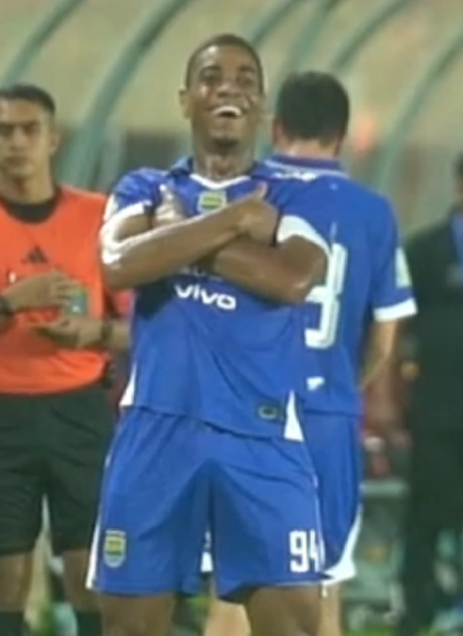 lunas 🤝 kylian mbaross #adamalis #mbapee #baros #persib #bandung