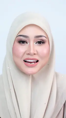 Makeup dari MAAEZ ni memang lain macam 😍 Sekali guna, terus jatuh cinta! 💄 Sapu ringan je tapi hasil dia wow ✨ #fypage #fypシ゚viral🖤tiktok #fyp #fypdonggggggg#fypppppppppppppp 