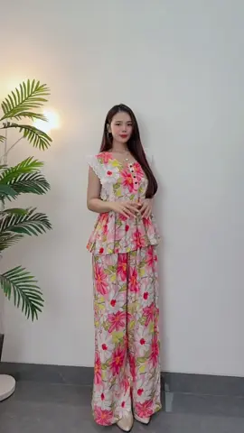 Oneset lady#setelanwanita 