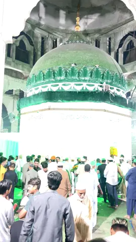 حاضری#دربار عالیہ مرکز تجلیات السَید اَلمخدوم عَلی بن عثمان حضور حضرت داتا گنج بخش علی ہجویری رحمتہ اللہ تعالی علیہ#🤲_👏_🙏