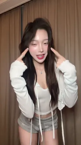 요즘 하이디라오에 중독된 혜리... 🤤😆 我最近迷上海底撈了。🤤😆 #하#하이디라오댄#댄스중#중독d#danced#dancechallenge