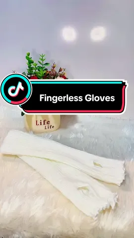 Stay cozy, cute, and Y2K-chic all season! #Y2KStyle #FingerlessGloves #CuteAndCozy #KawaiiFashion #WinterEssentials 