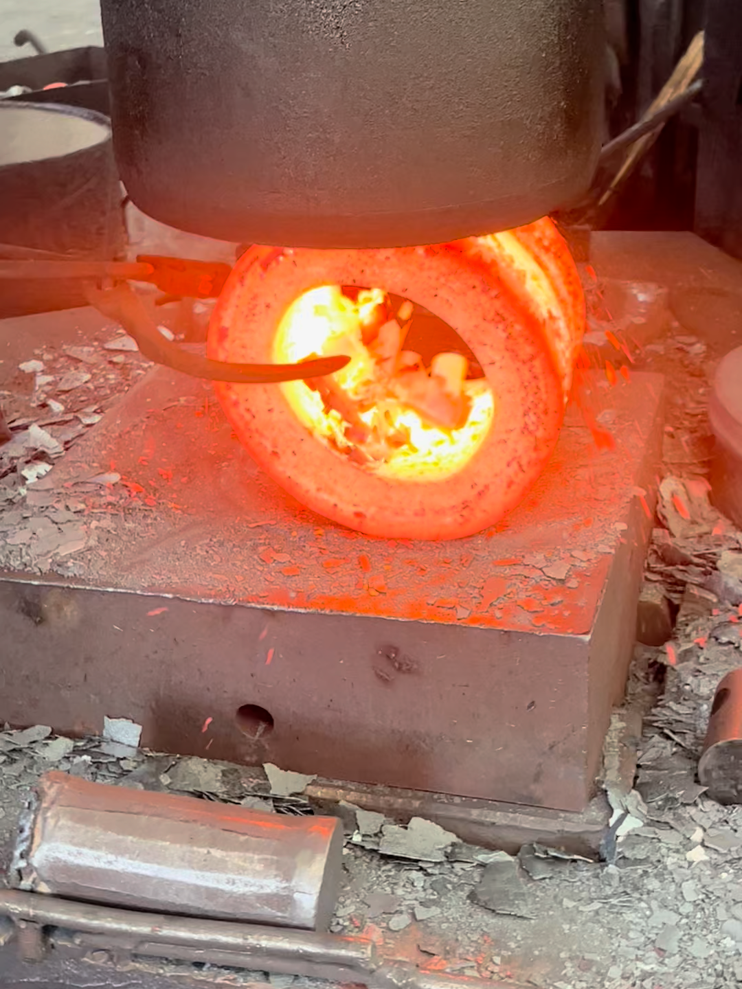 Inside the Bearing Factory – Ring Rolling and Forging Workflow  #process #machine #forging #factory