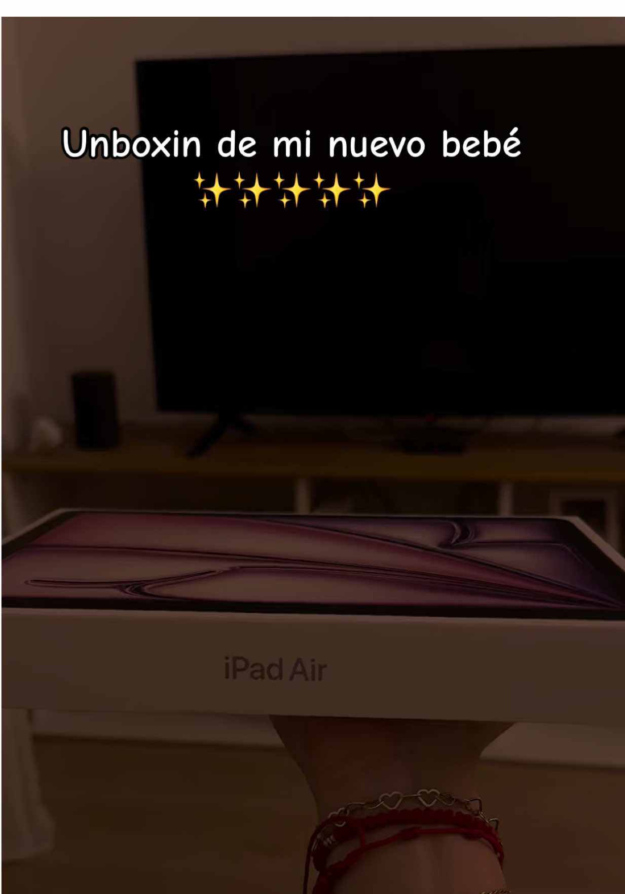 Mi nuevo bebé✨🥹 Porfa recomiéndeme cosas!!!que soy nueva en esto!!! #apple #unboxing #viralvideo #fyppppppppppppppppppppppp #paratiiiiiiiiiiiiiiiiiiiiiiiiiiiiiii 