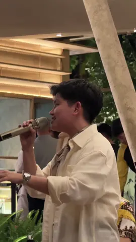 Buồn kia còn trong dáng ngồi #dongochieu #cover #chuabaogio 