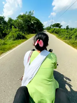 বাইক নাকি আমি কোনটা চাও?😒💗 #สปีดสโลว์ #100kviews #video @TikTok Bangladesh 