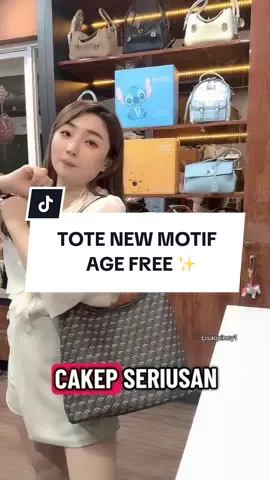 Replying to @Quincy.bags motif terbaru masa ga diambil say ? Bungkusass sayangg 🔥🔥🔥 #taswanita #totebag #viralvideo #fyppppppppppppppppppppppp #agefree 