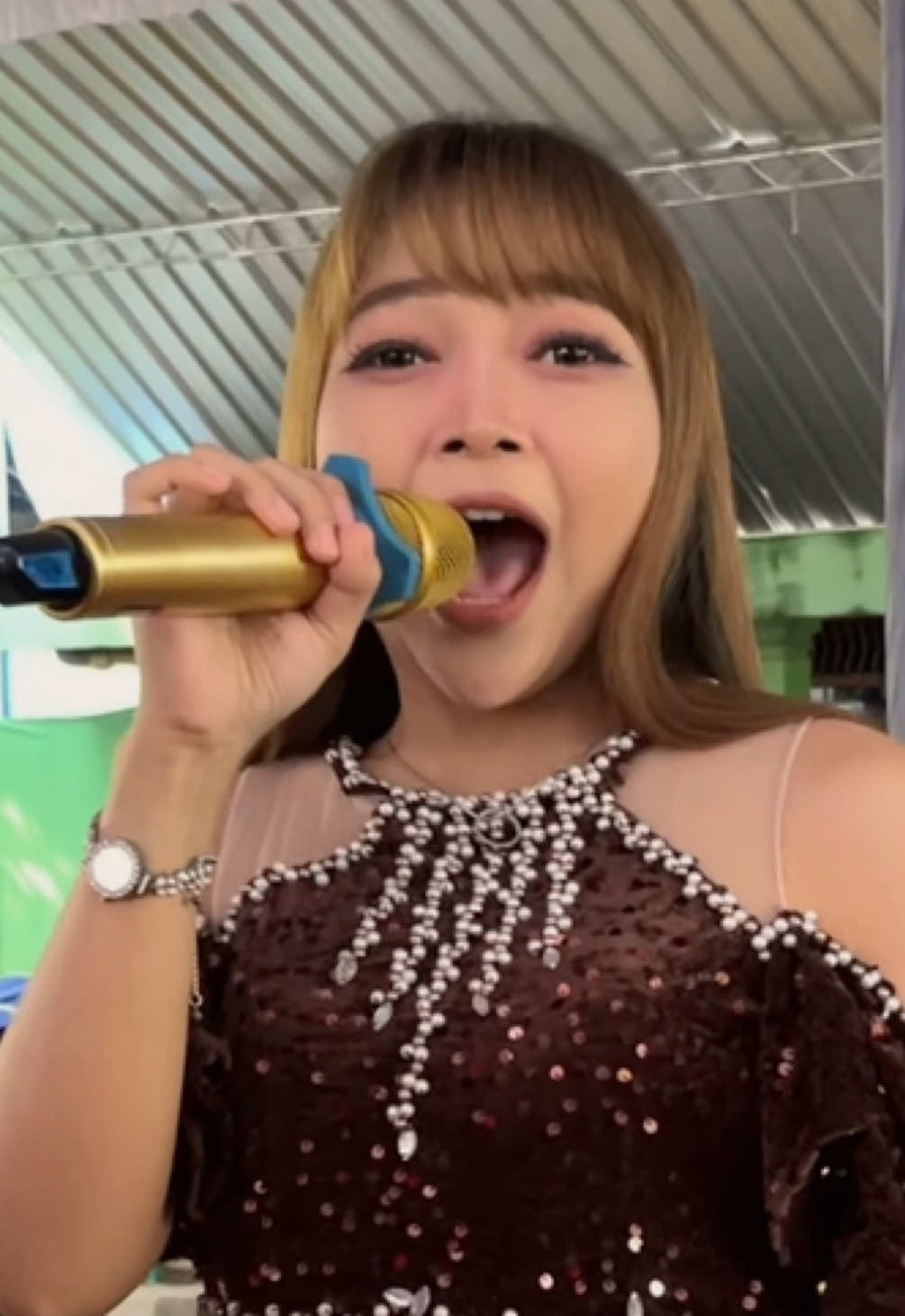 Risa milen - Anuman diobong #admajamusic #campursari #beranda #sragen24jam #keri @mas'geotreex @AdjieWinsa @Bogang (ADMAJA MUSIC) @PAK EKO ADMAJA @Doraemon_Admaja @ALDRIAN PRASETYO @Agus winar @Risamillen 