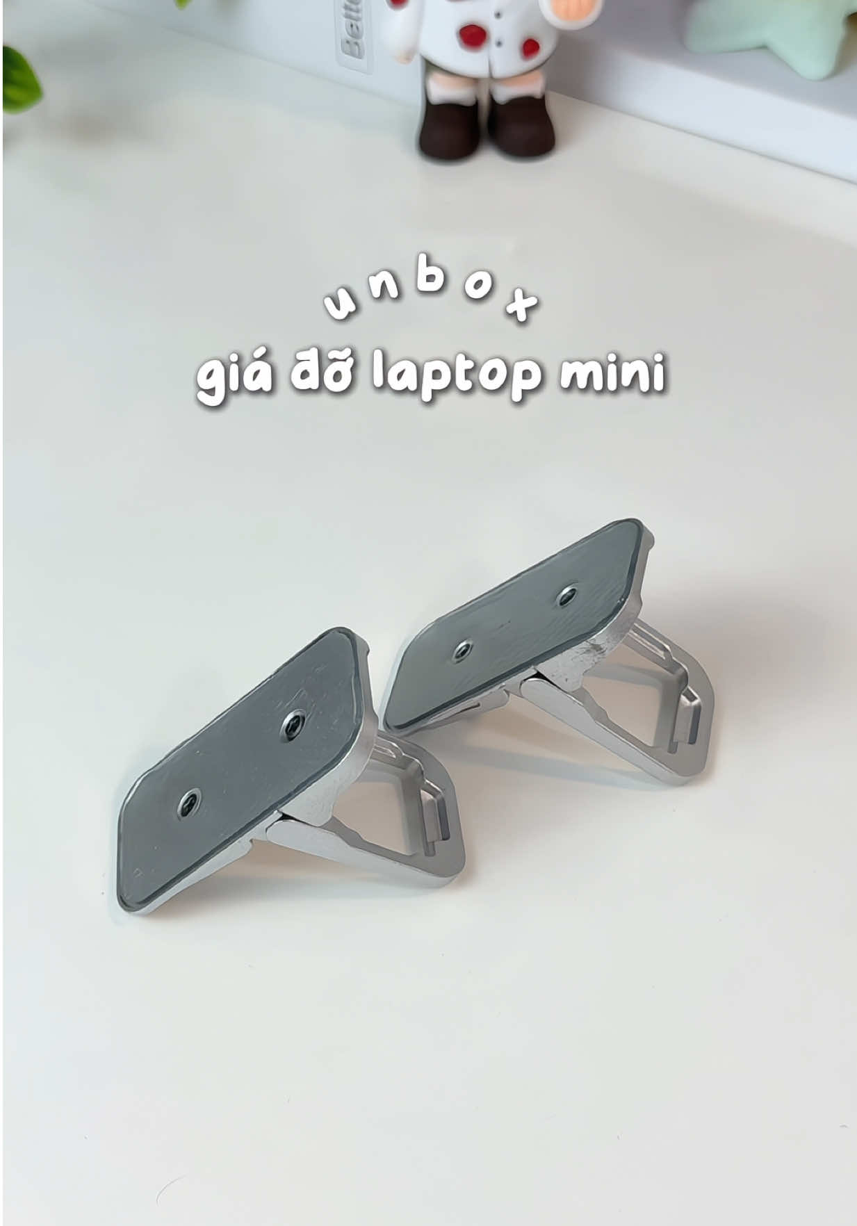 giá đỡ laptop mini nhỏ gọn, tiện lợi ✨ #giadolaptop #giadolaptopgapgon #macboxvn #phukiendientu #duyyhungreview 