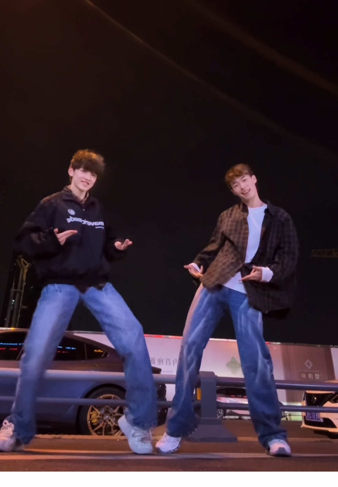 Trend nhạc Việt đang hot ở Douyin 🥰 #viyeucudamdau #chineseboy #dance #viral #fypシ 